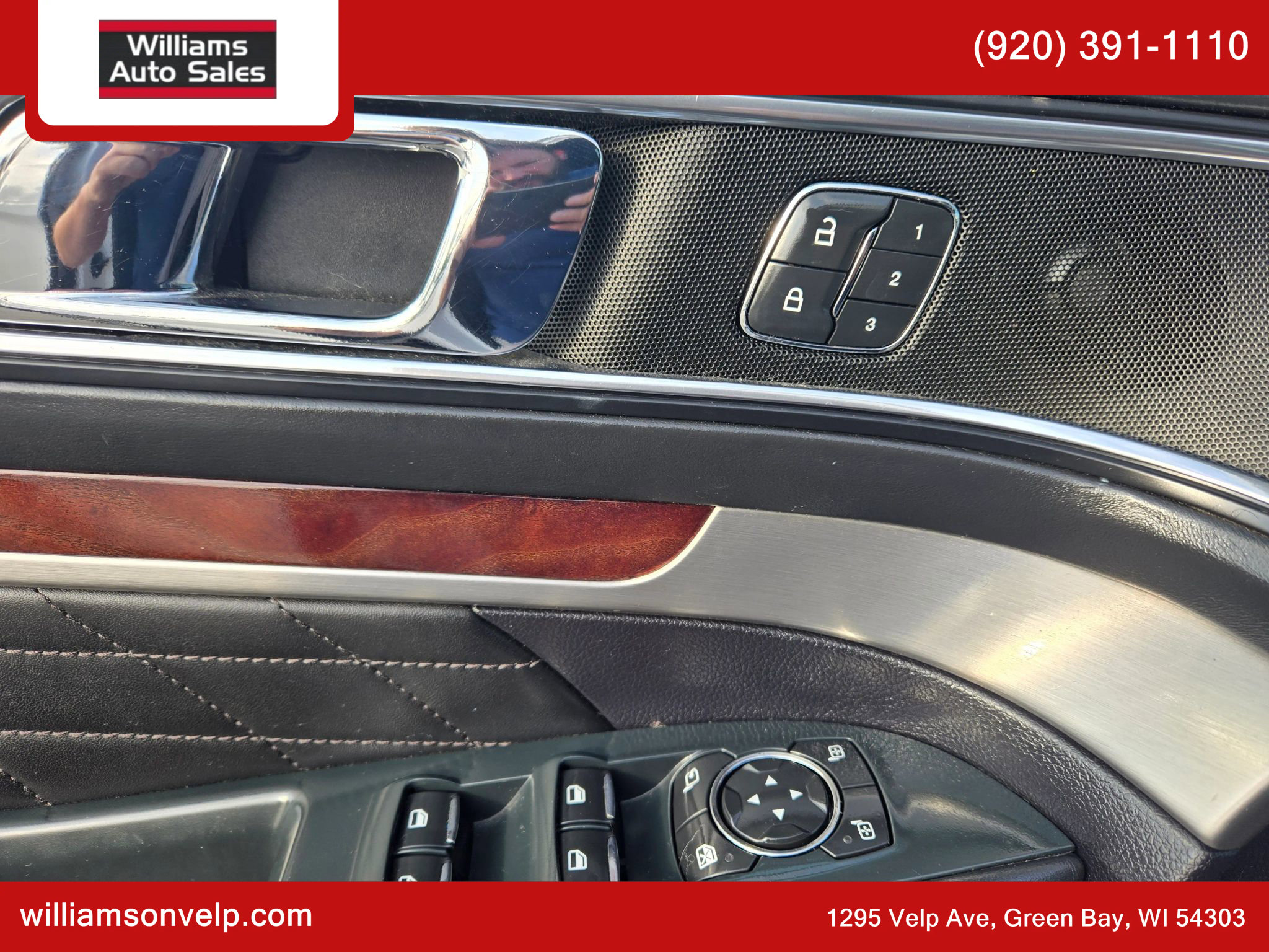 Used 2019 Ford Explorer Platinum image 22