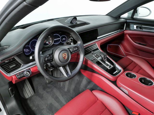 Certified 2023 Porsche Panamera Platinum Edition RWD image 4