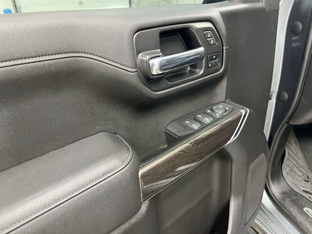 Used 2022 Chevrolet Silverado 1500 LTZ AWD/4WD image 20