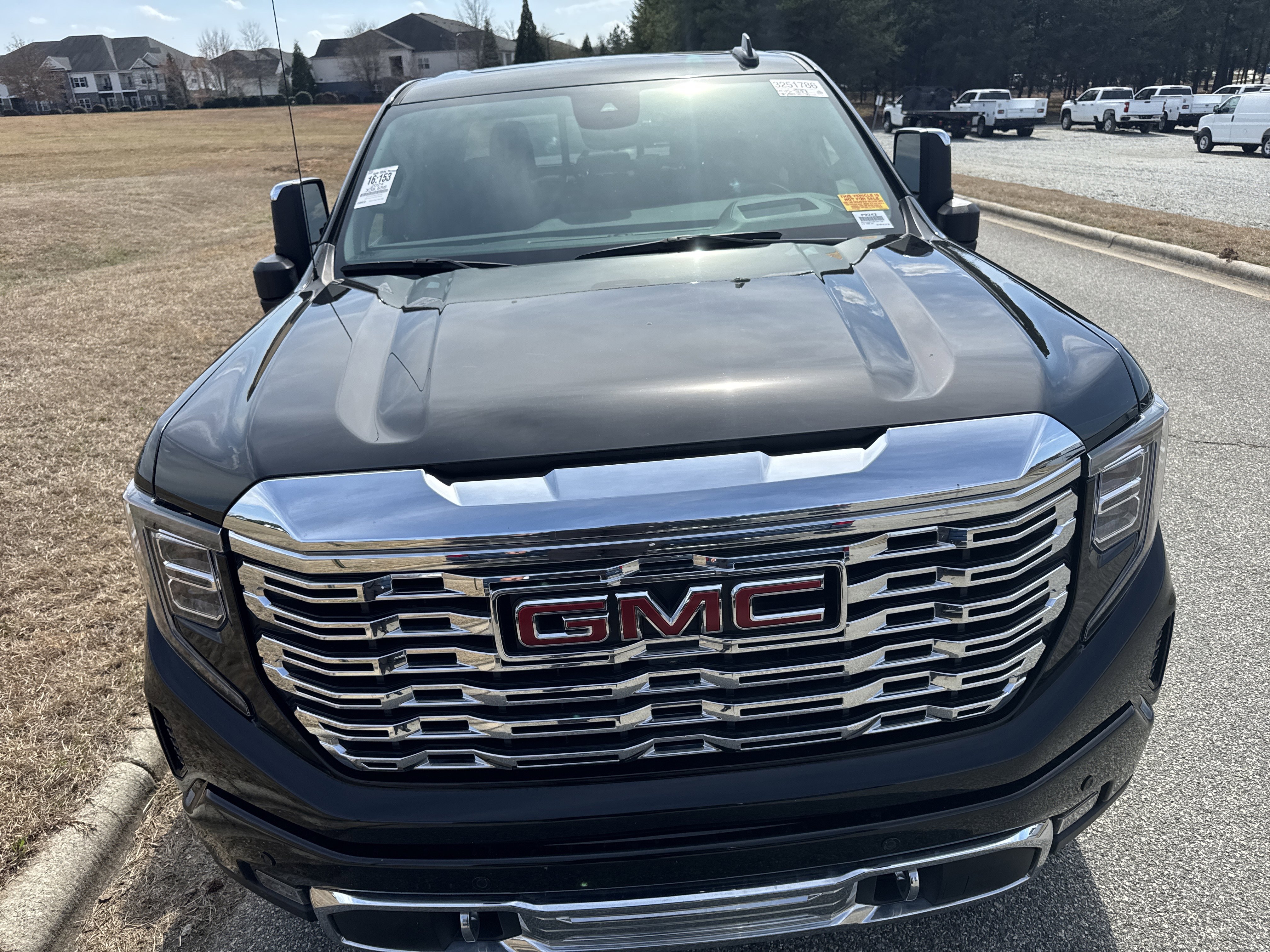 Certified 2024 GMC Sierra 1500 Denali w/ Denali Reserve Package image 3
