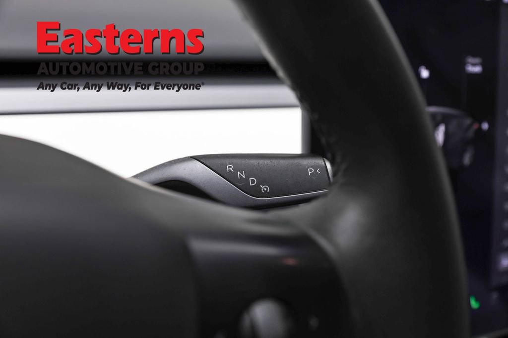 Used 2021 Tesla Model Y Long Range AWD/4WD image 13