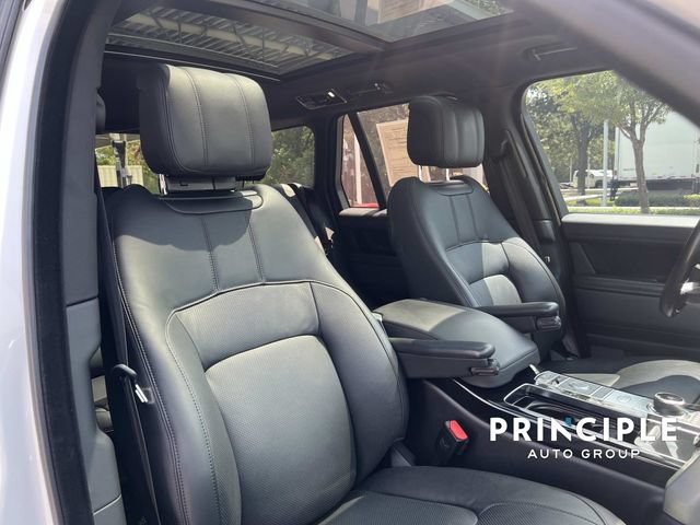 Used 2019 Land Rover Range Rover Supercharged AWD/4WD image 32