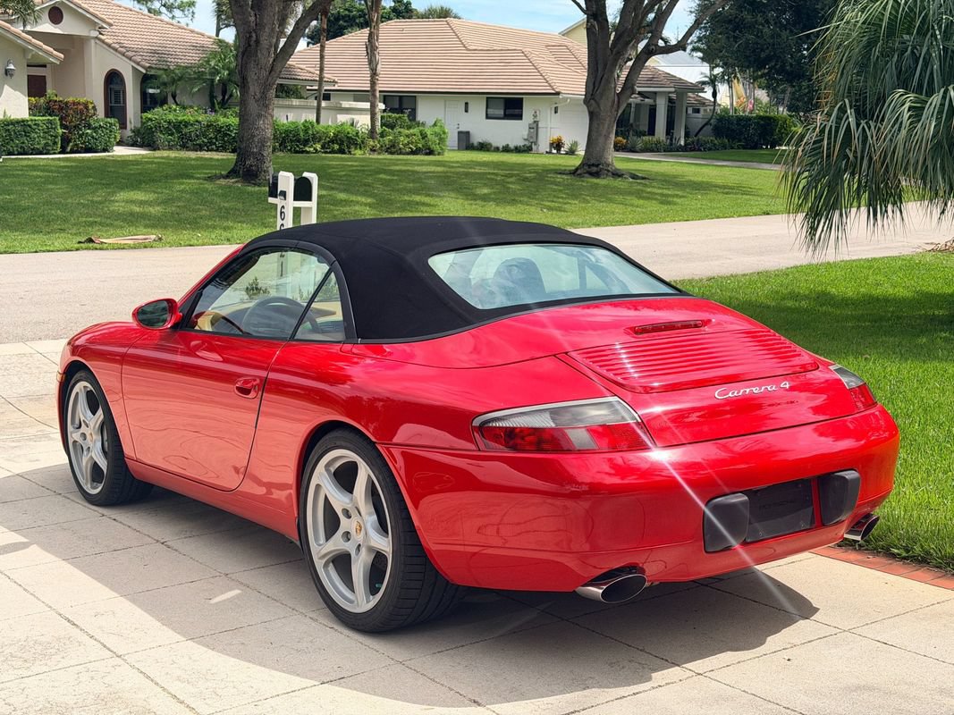 Used 2000 Porsche 911 Carrera 4 AWD/4WD image 7
