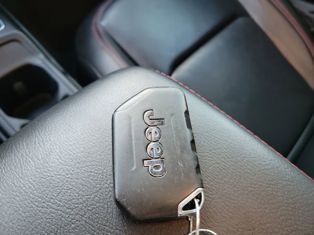 Used 2022 Jeep Gladiator Rubicon w/ Trailer Tow Package image 42