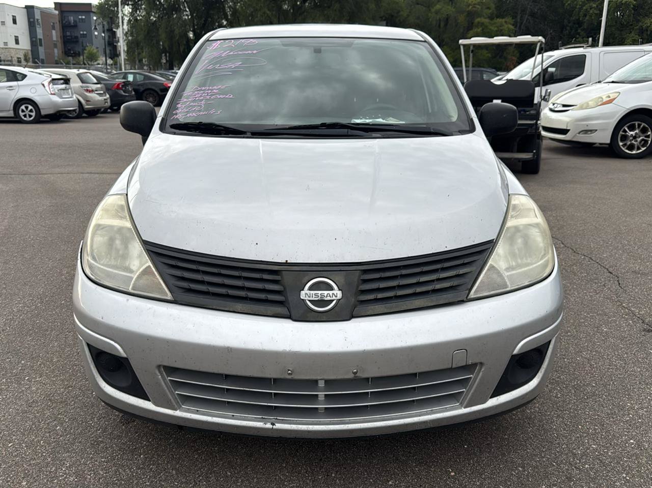 Used 2009 Nissan Versa Sedan FWD image 2
