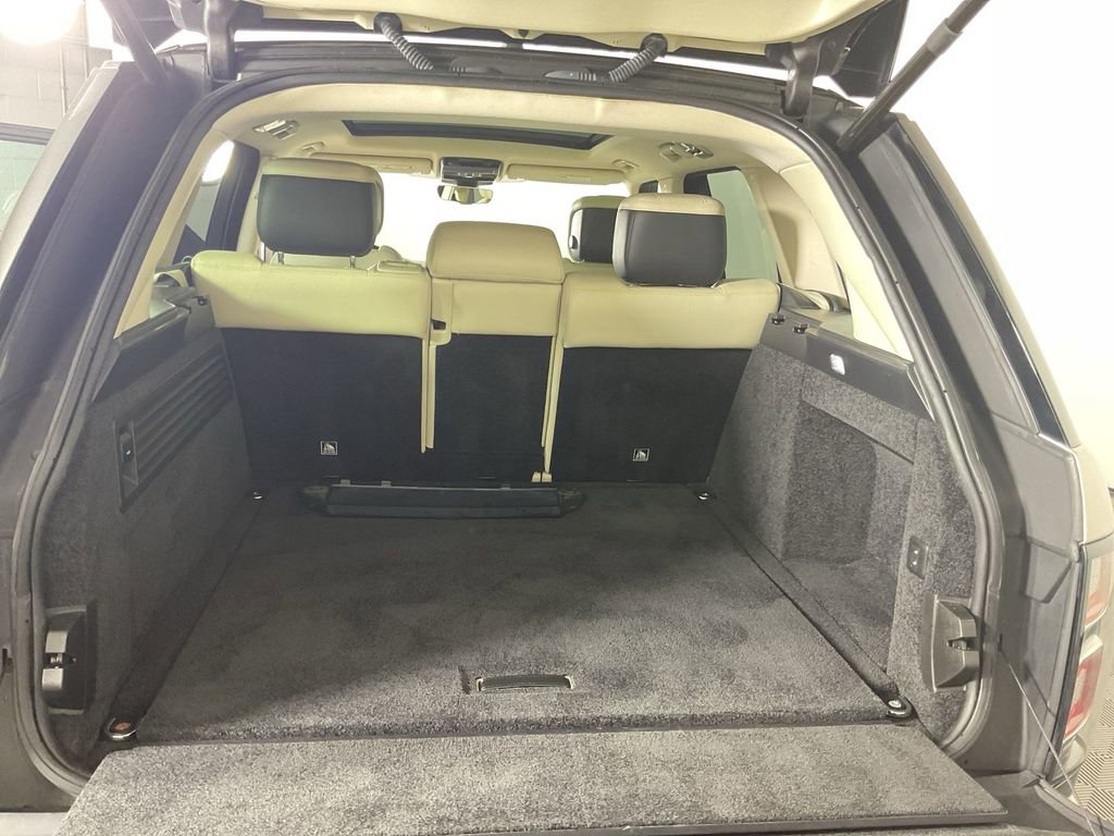 Used 2019 Land Rover Range Rover AWD/4WD image 24