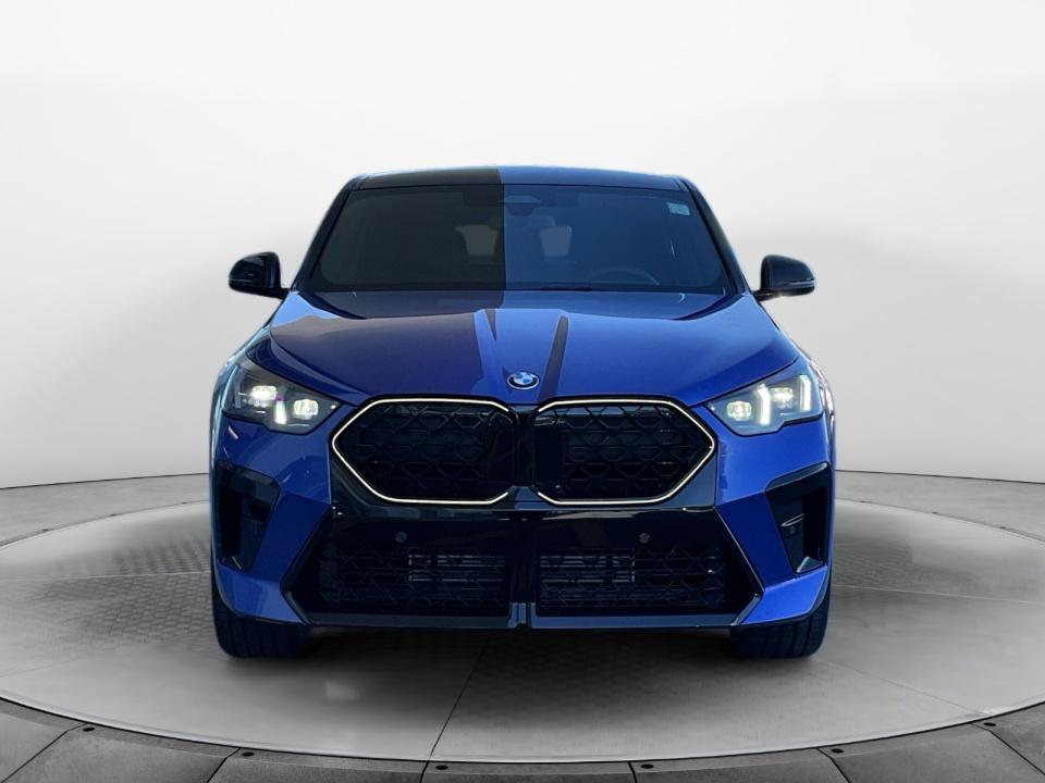 New 2027 BMW X2 xDrive28i AWD/4WD image 2