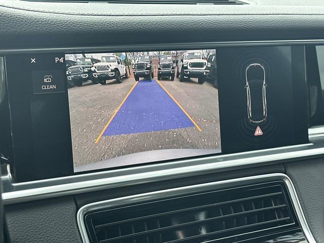 Used 2018 Porsche Panamera 4S image 33