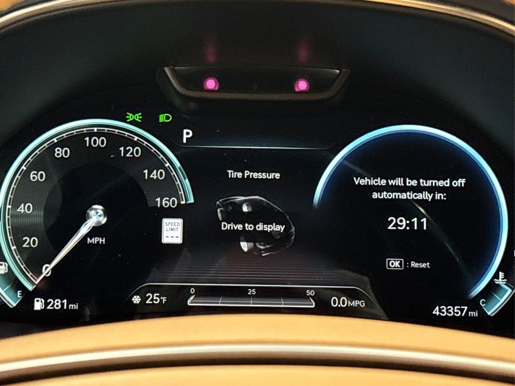 Used 2023 Genesis GV80 3.5T Advanced + image 23