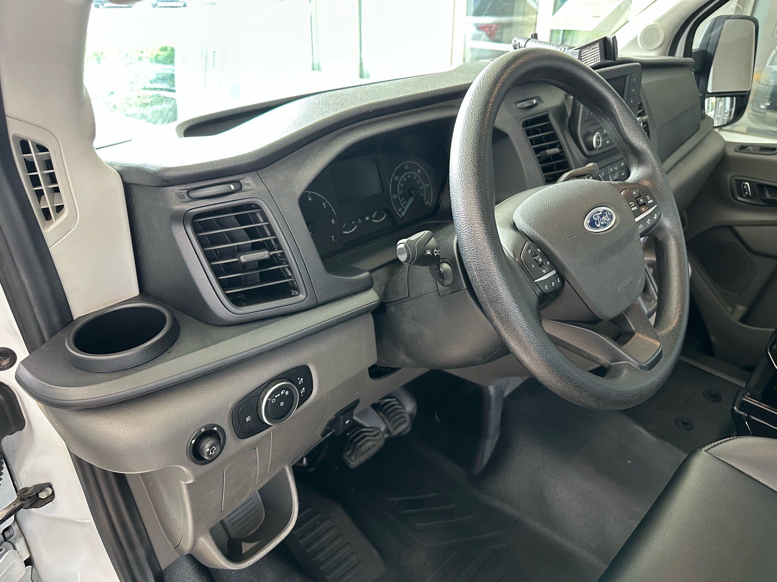Certified 2023 Ford Transit 350 Low Roof DRW RWD image 15