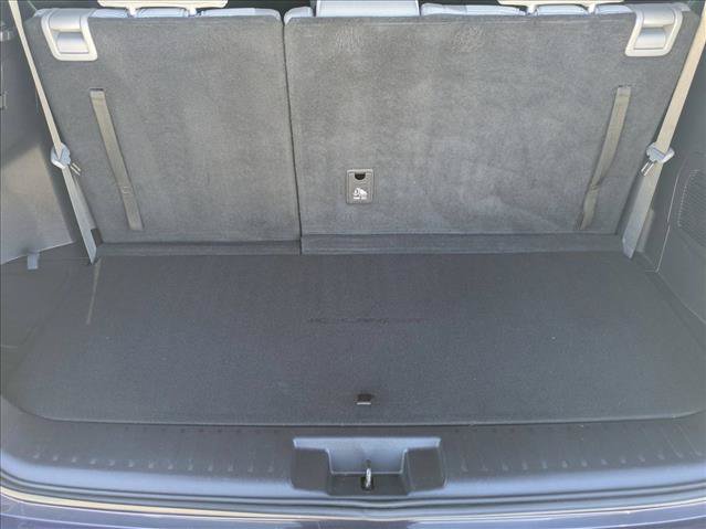 Used 2021 Toyota Highlander LE AWD/4WD image 6