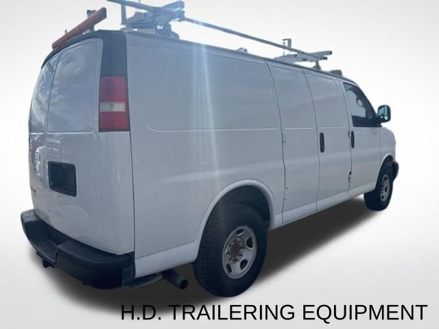 Used 2014 Chevrolet Express 2500 image 7