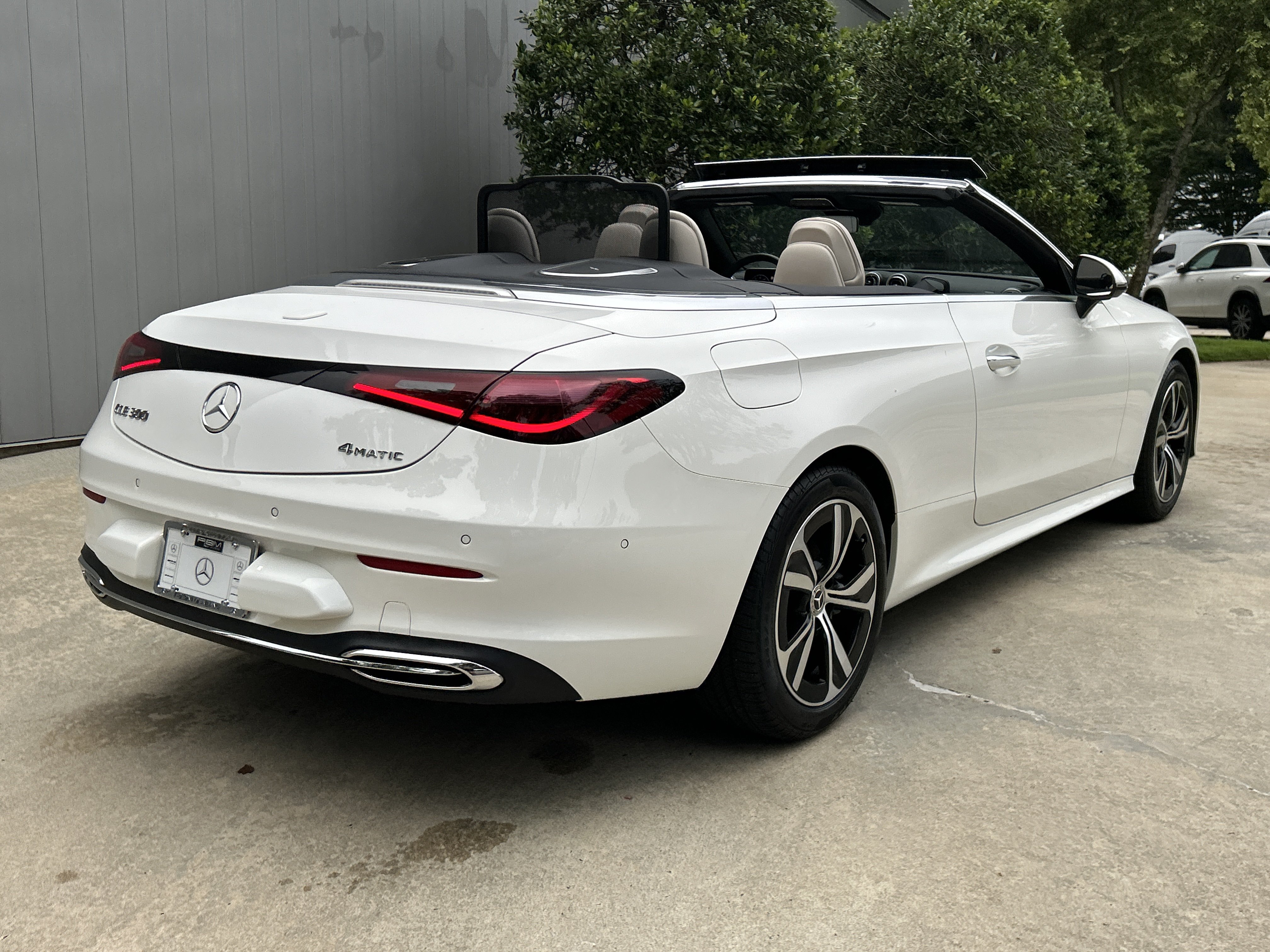 Certified 2025 Mercedes-Benz CLE 300 4MATIC Cabriolet image 12