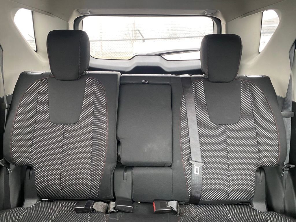 Used 2016 Chevrolet Equinox LT w/ Convenience Package image 25