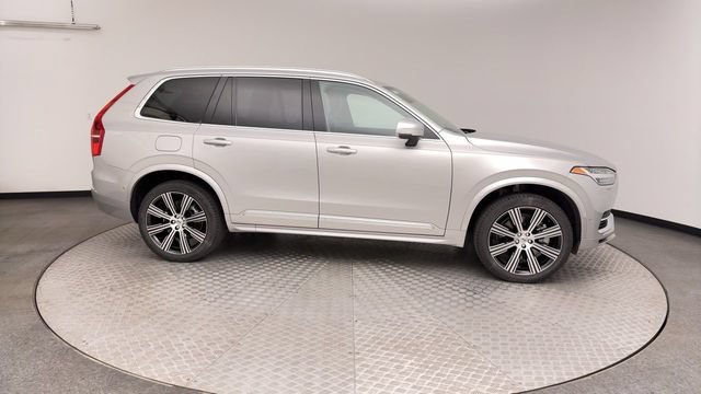 Certified 2025 Volvo XC90 T8 Plus w/ Protection Package Premier AWD/4WD image 9