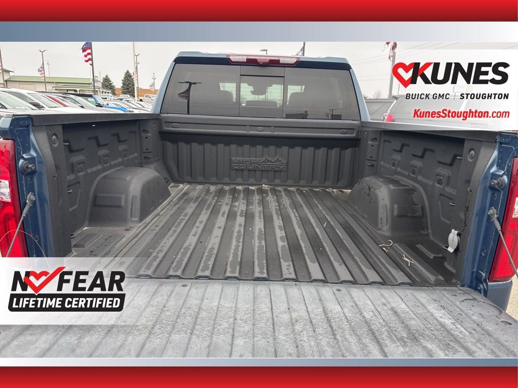 Used 2024 Chevrolet Silverado 1500 High Country AWD/4WD image 19