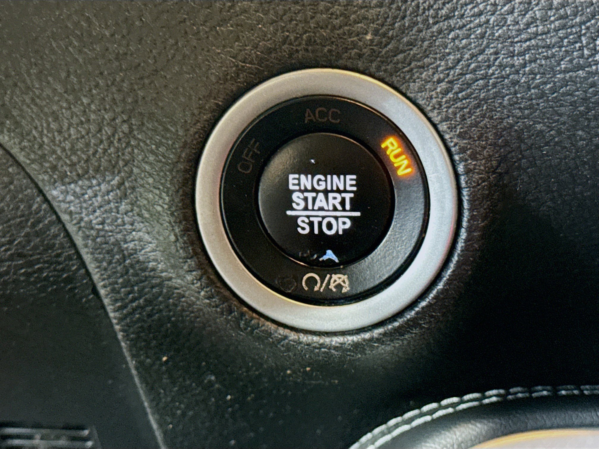 Used 2022 Dodge Challenger SXT image 21