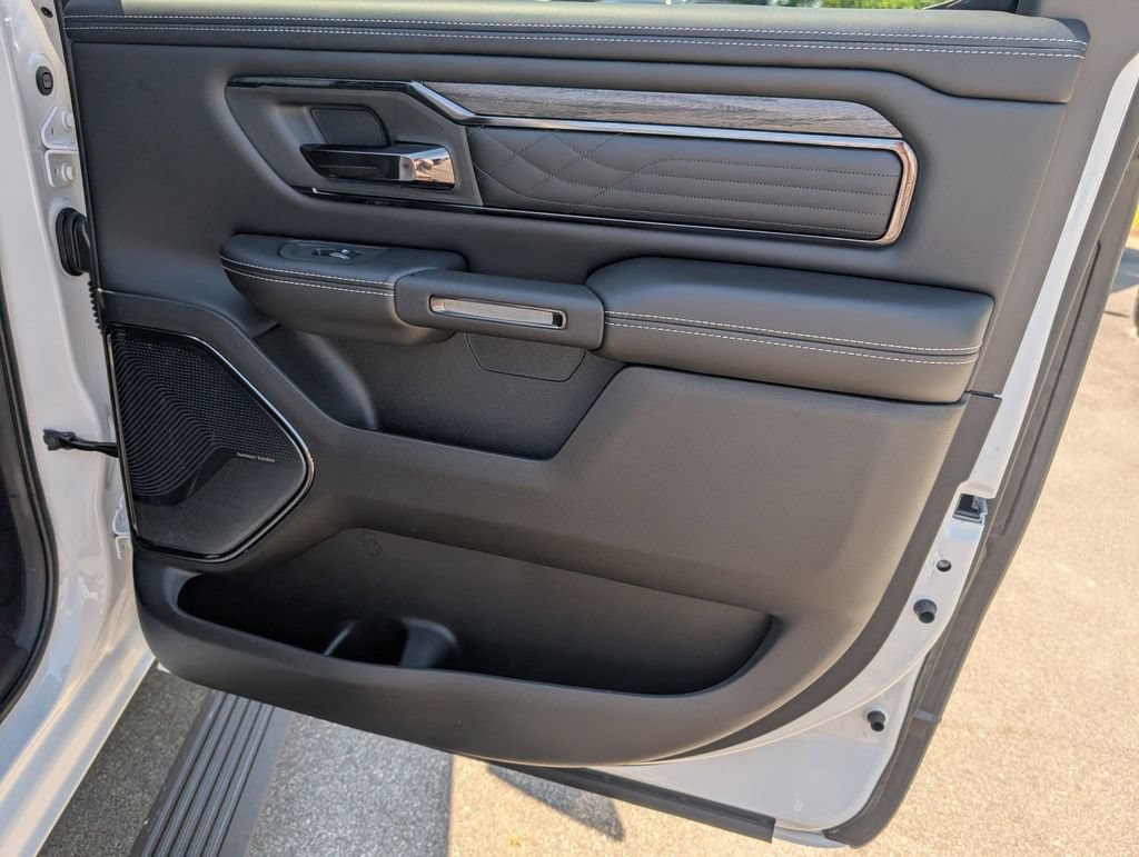 New 2026 RAM 1500 Limited AWD/4WD image 31