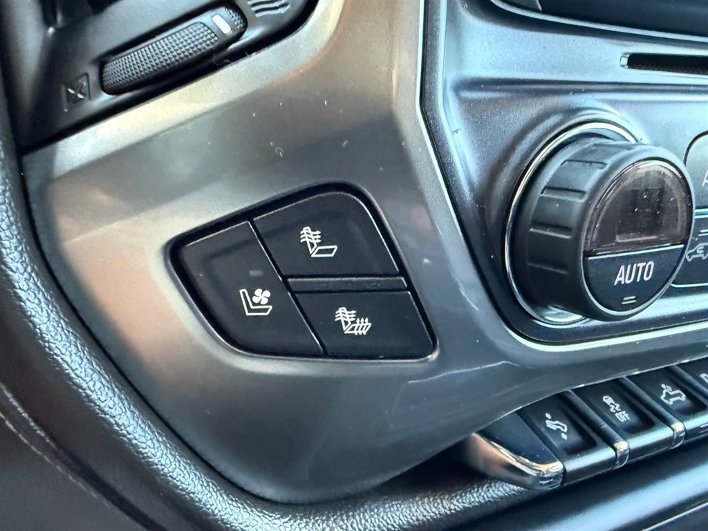 Used 2019 Chevrolet Silverado 2500 LTZ w/ Duramax Plus Package AWD/4WD image 10