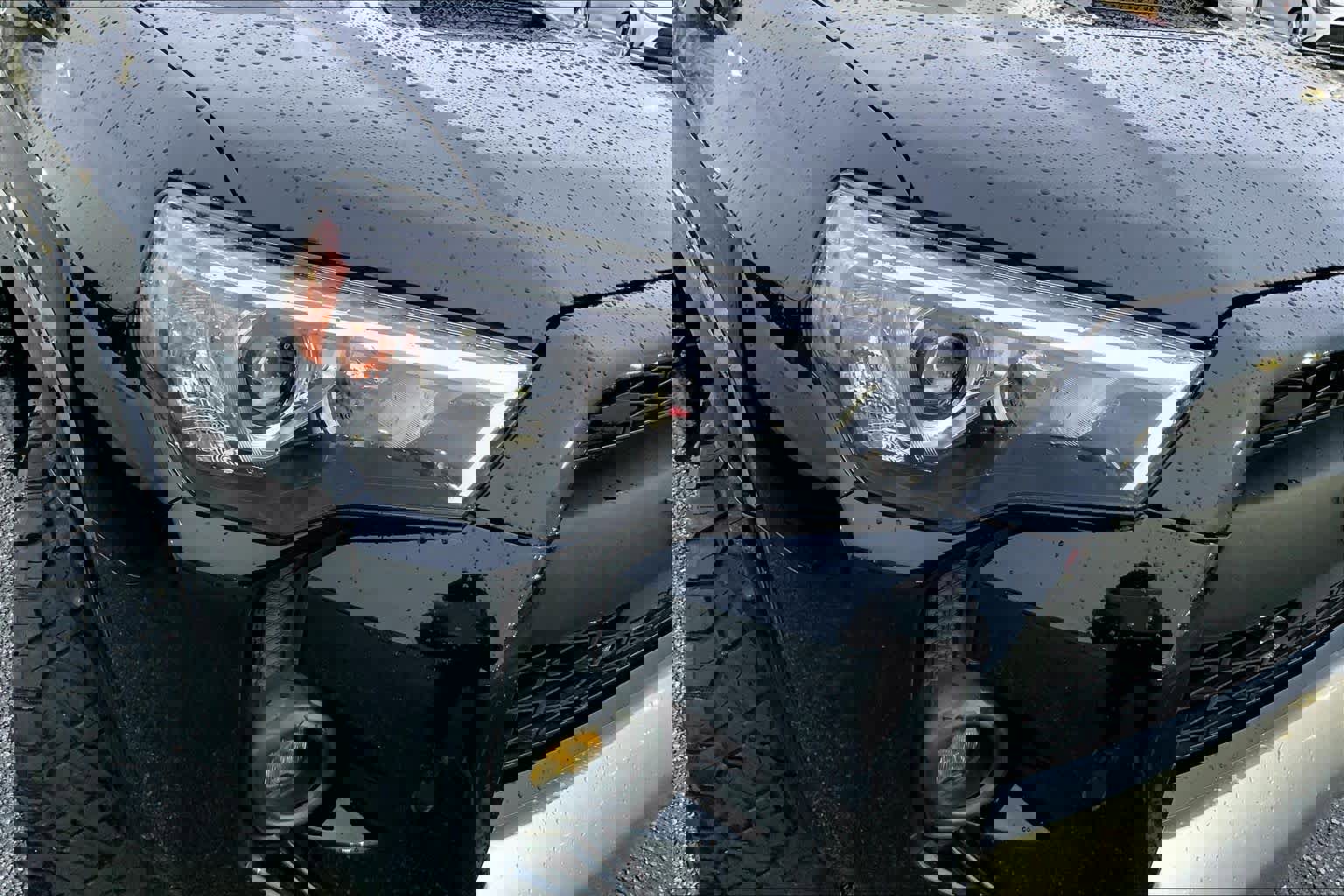 Used 2022 Toyota 4Runner TRD Off-Road Premium w/ Moonroof Package image 26