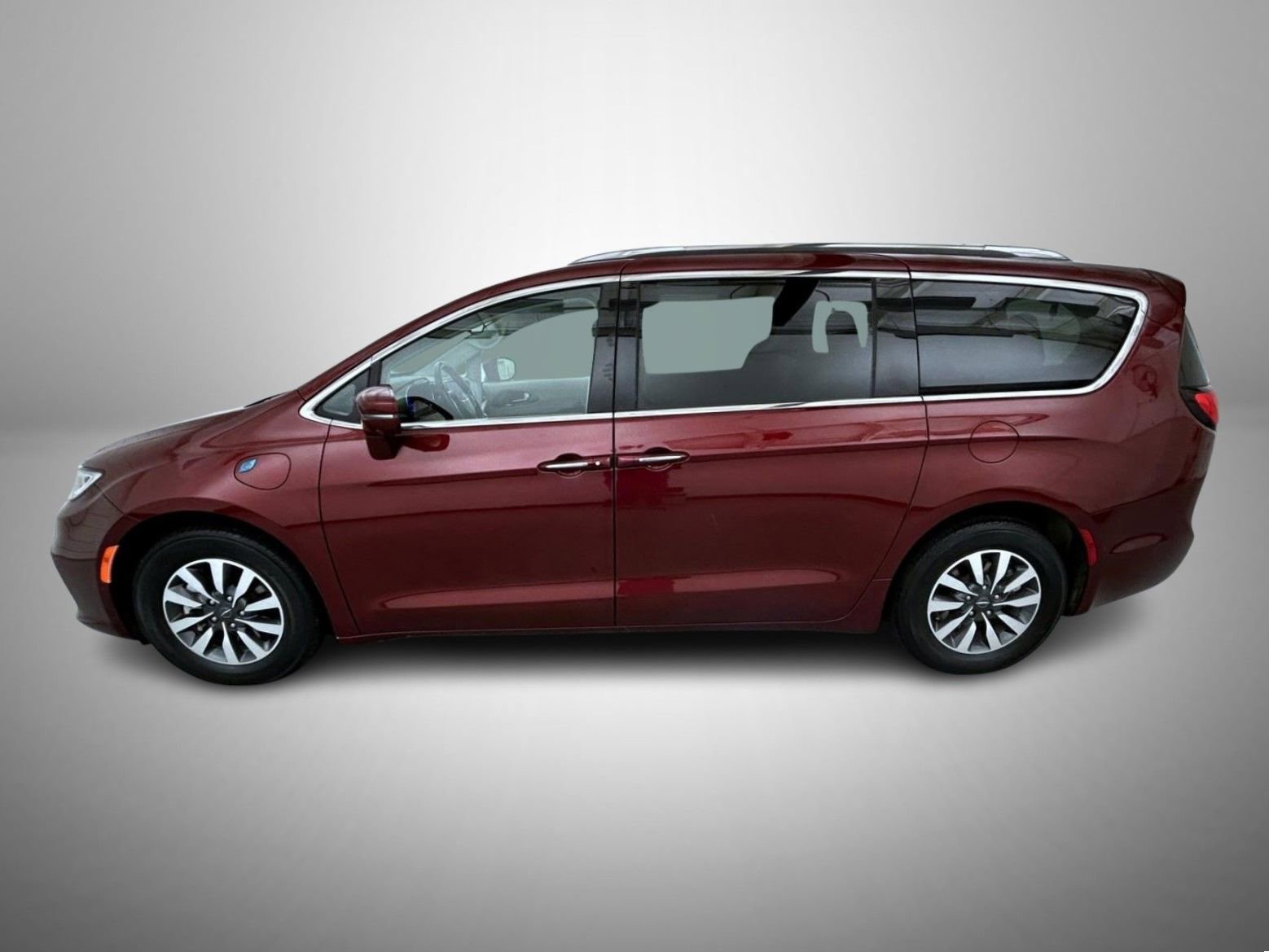 Used 2021 Chrysler Pacifica Touring-L FWD image 8
