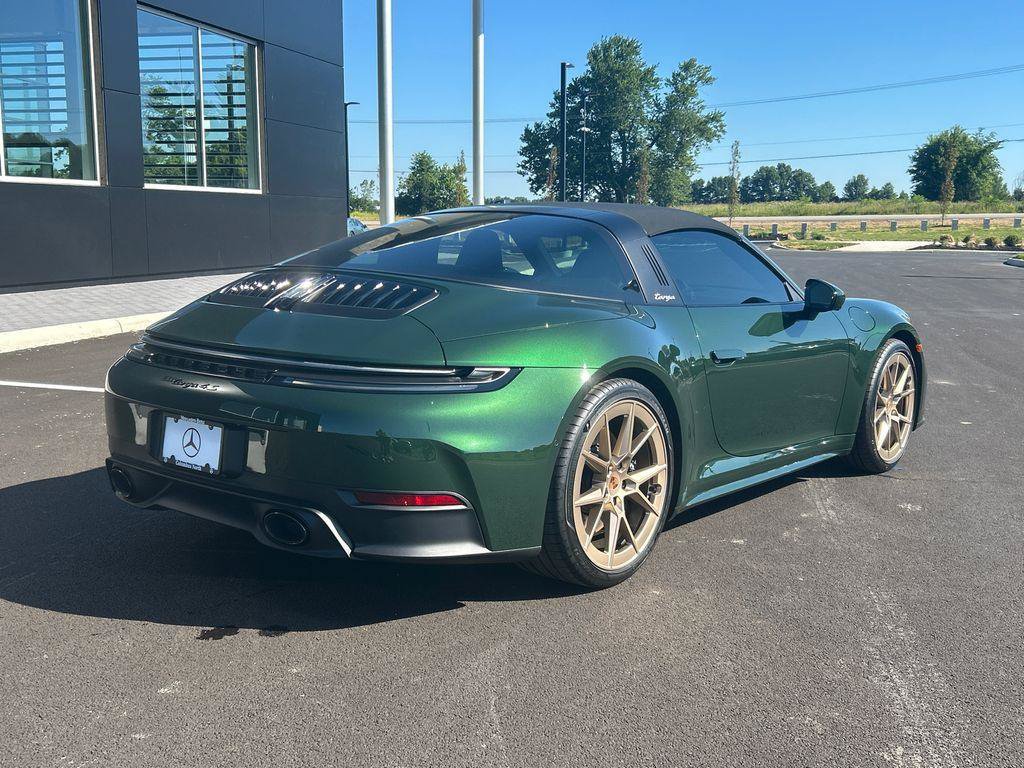 Used 2026 Porsche 911 Targa 4S AWD/4WD image 5