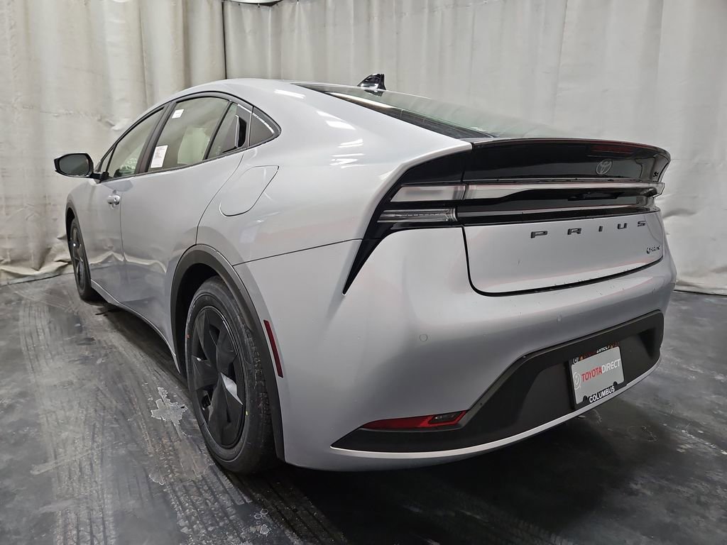 New 2026 Toyota Prius Plug-In Hybrid image 5