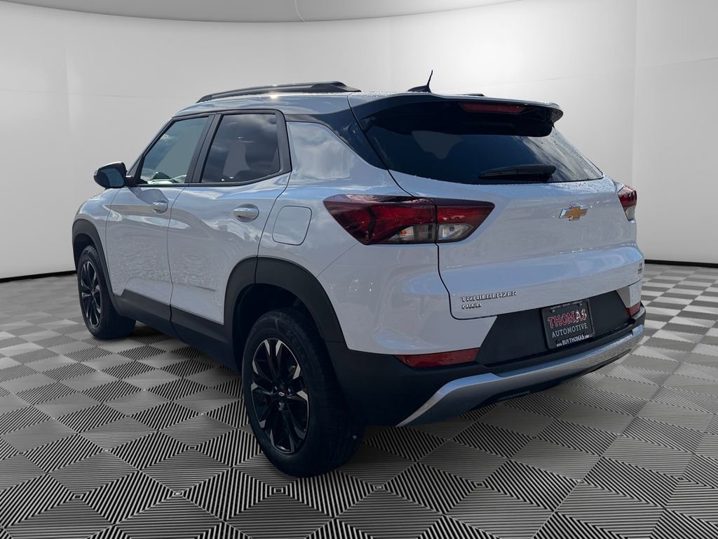 Used 2023 Chevrolet TrailBlazer LT w/ Convenience Package image 5