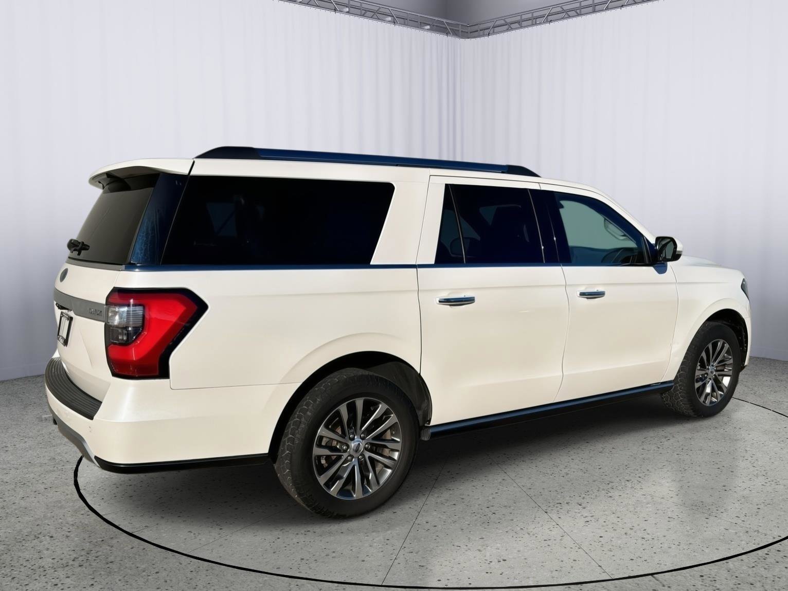 Used 2018 Ford Expedition Max Limited image 6