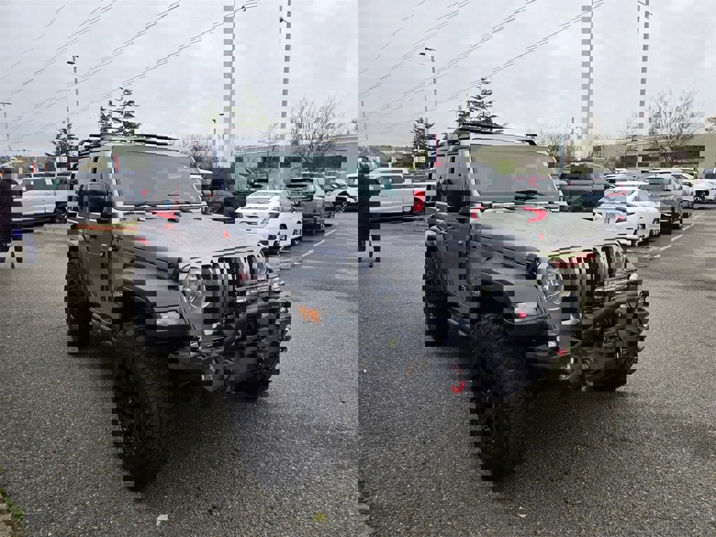 Used 2018 Jeep Wrangler Sport w/ Quick Order Package 23S image 3