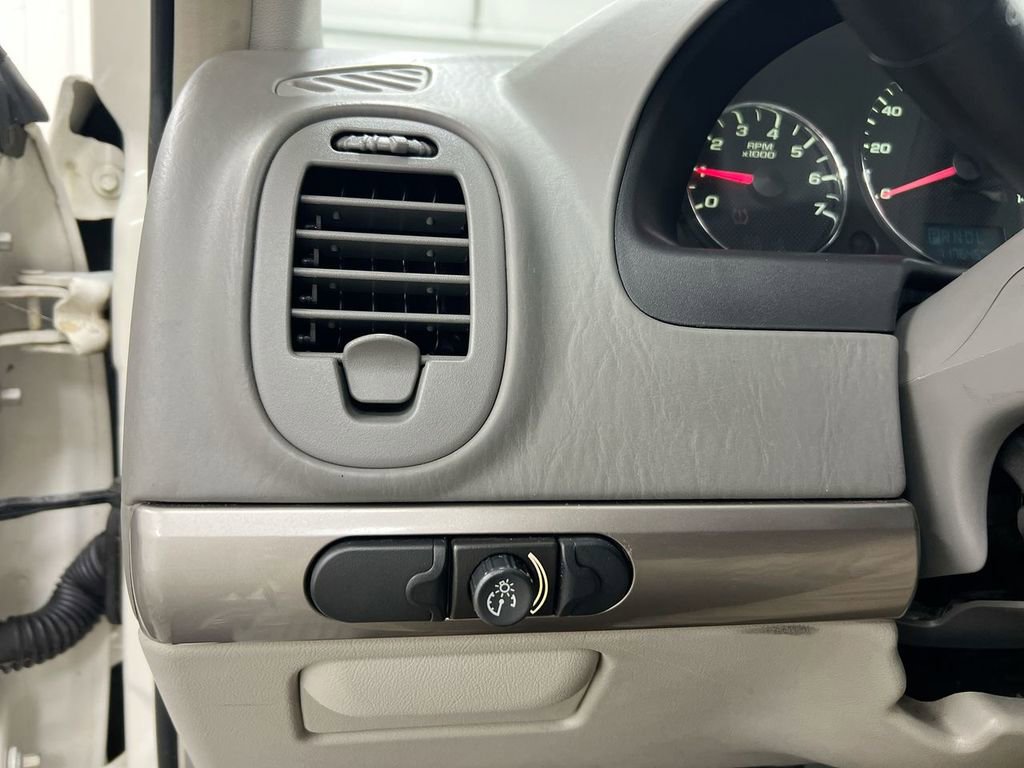 Used 2007 Chevrolet Malibu LS w/ Enhanced Safety Package image 17