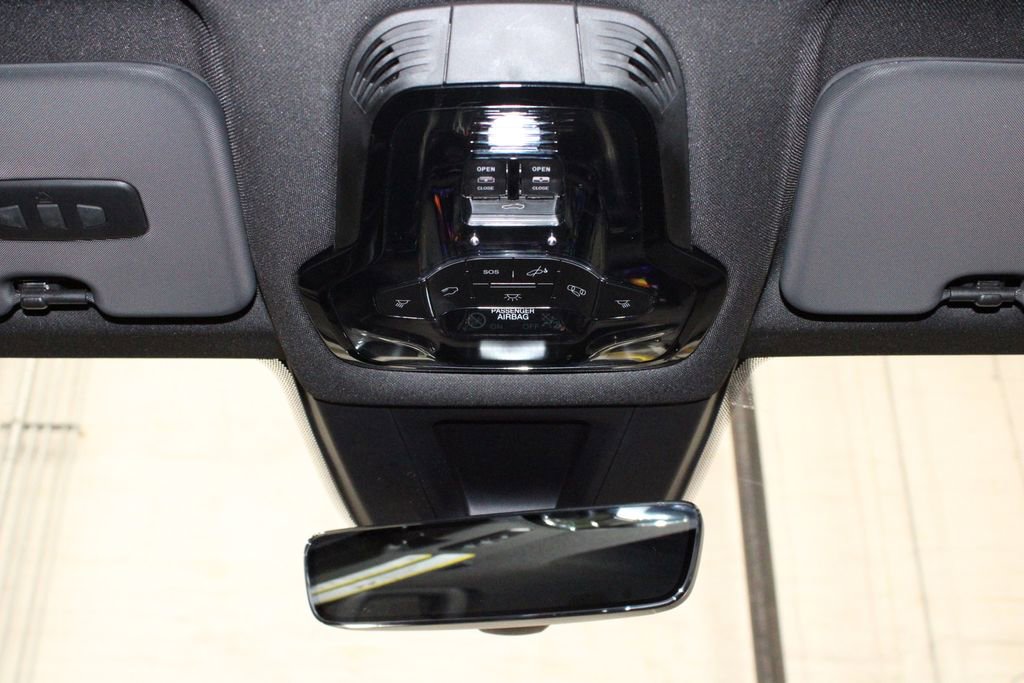 Used 2024 Dodge Hornet R/T image 29