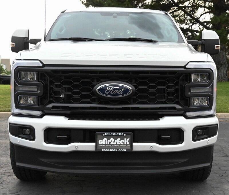 Used 2023 Ford F350 Lariat w/ Lariat Ultimate Package AWD/4WD image 17