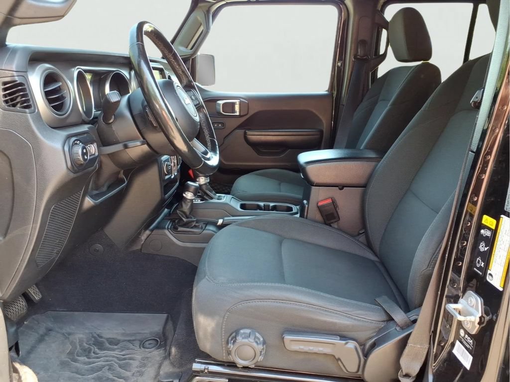 Used 2021 Jeep Gladiator Sport AWD/4WD image 15