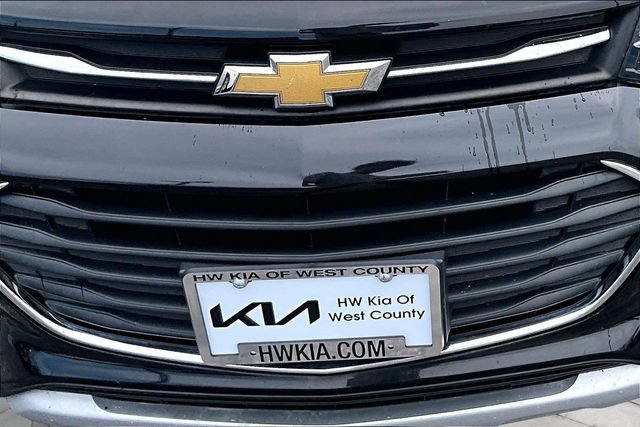Used 2019 Chevrolet Trax LT w/ LT Convenience Package AWD/4WD image 26