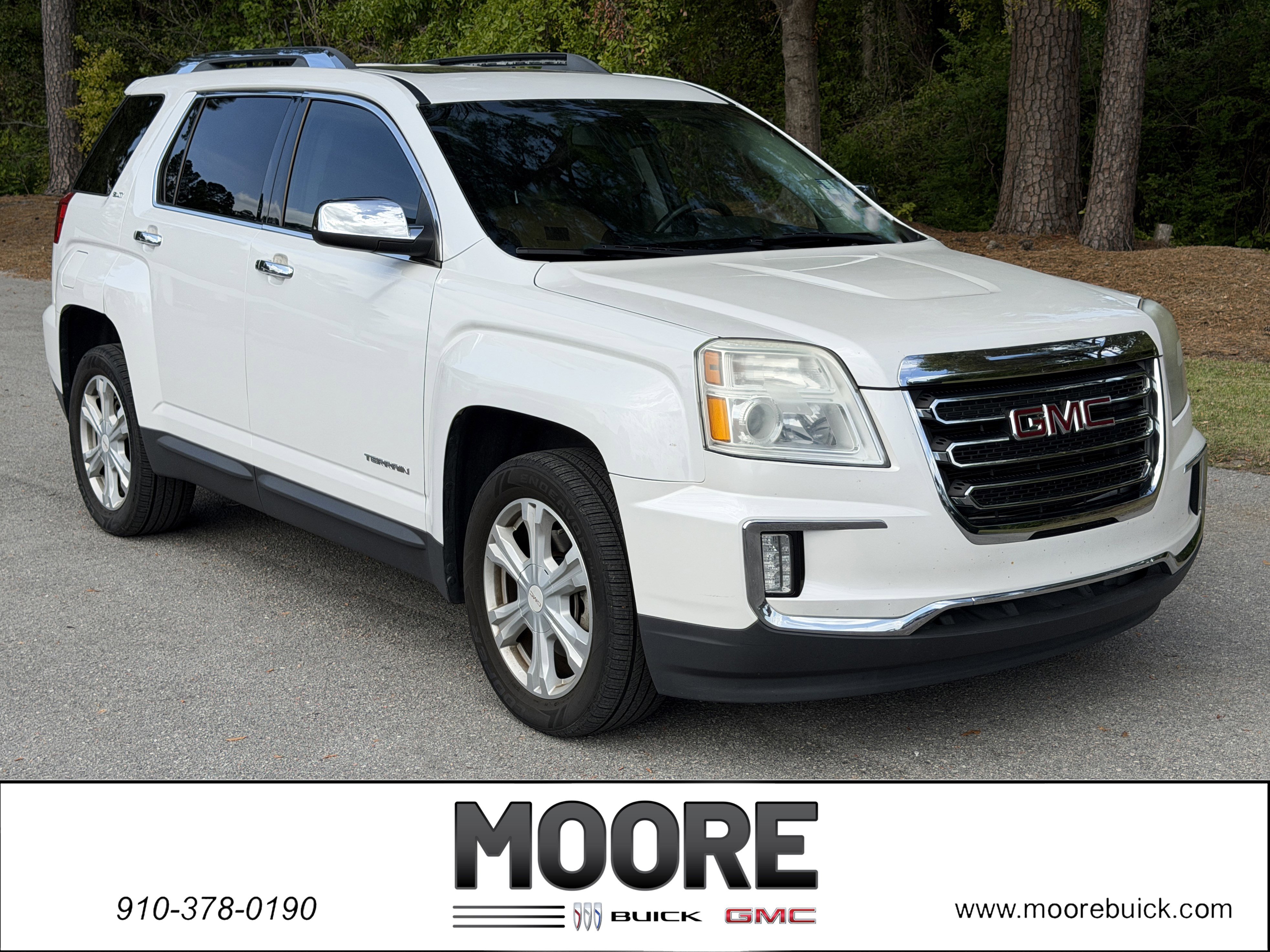 Used 2017 GMC Terrain SLT w/ Open Road Package image 1