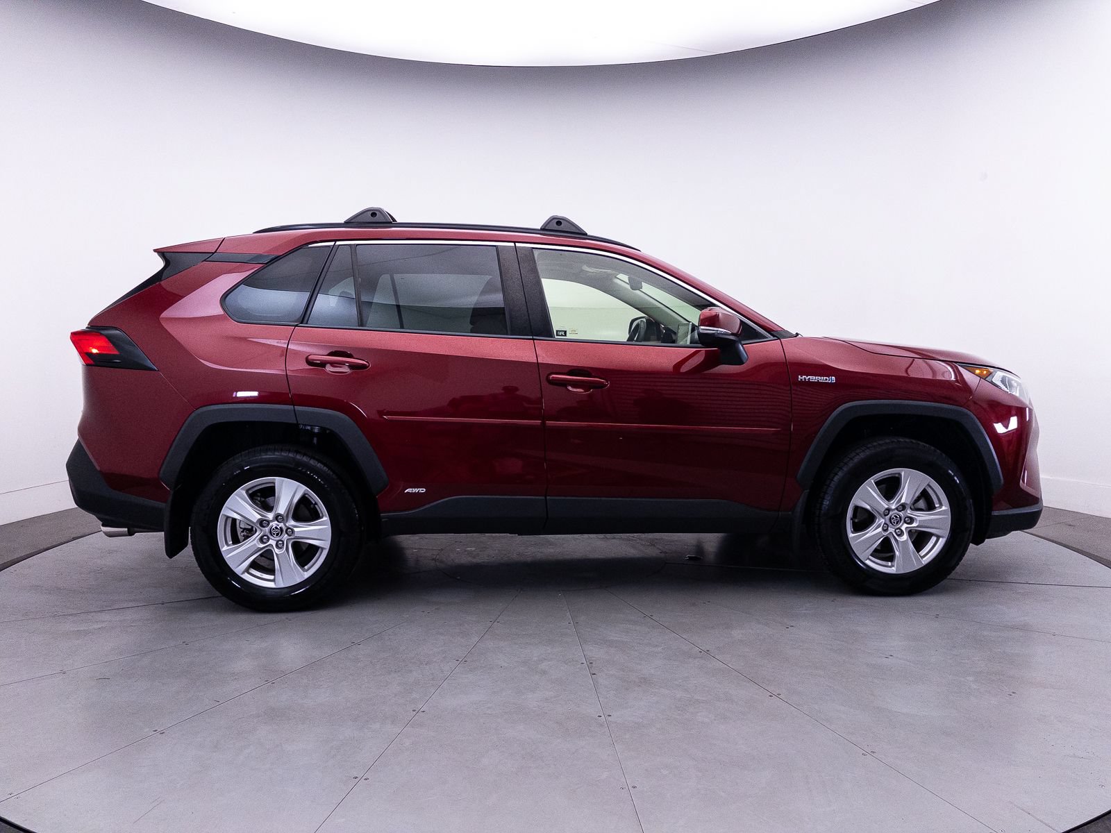 Used 2021 Toyota RAV4 XLE w/ Convenience Package AWD/4WD image 43