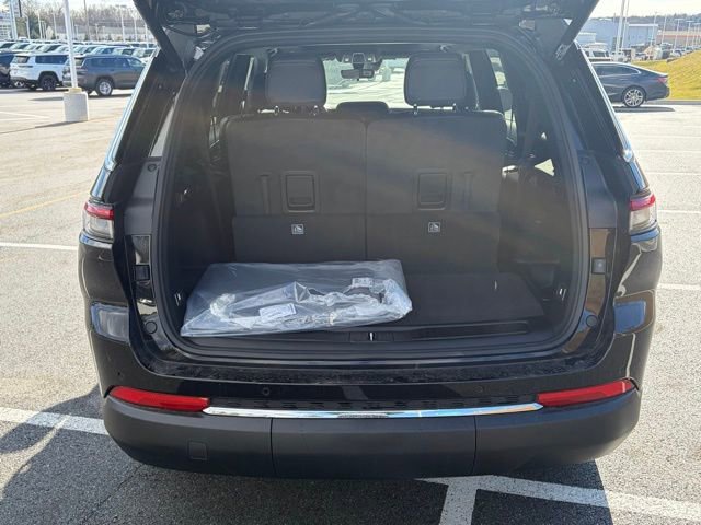 New 2025 Jeep Grand Cherokee L Limited image 7