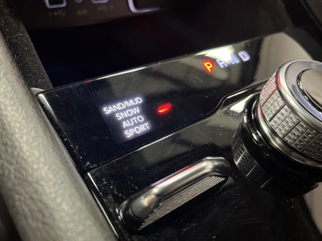 Certified 2022 Jeep Grand Cherokee Limited image 23