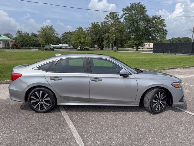 Used 2022 Honda Civic EX image 3