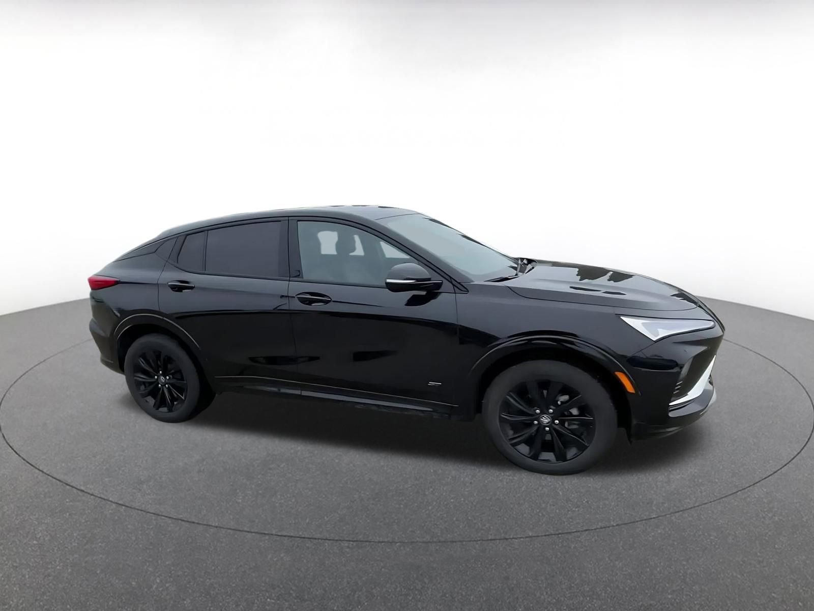 Used 2025 Buick Envista Sport Touring video 2