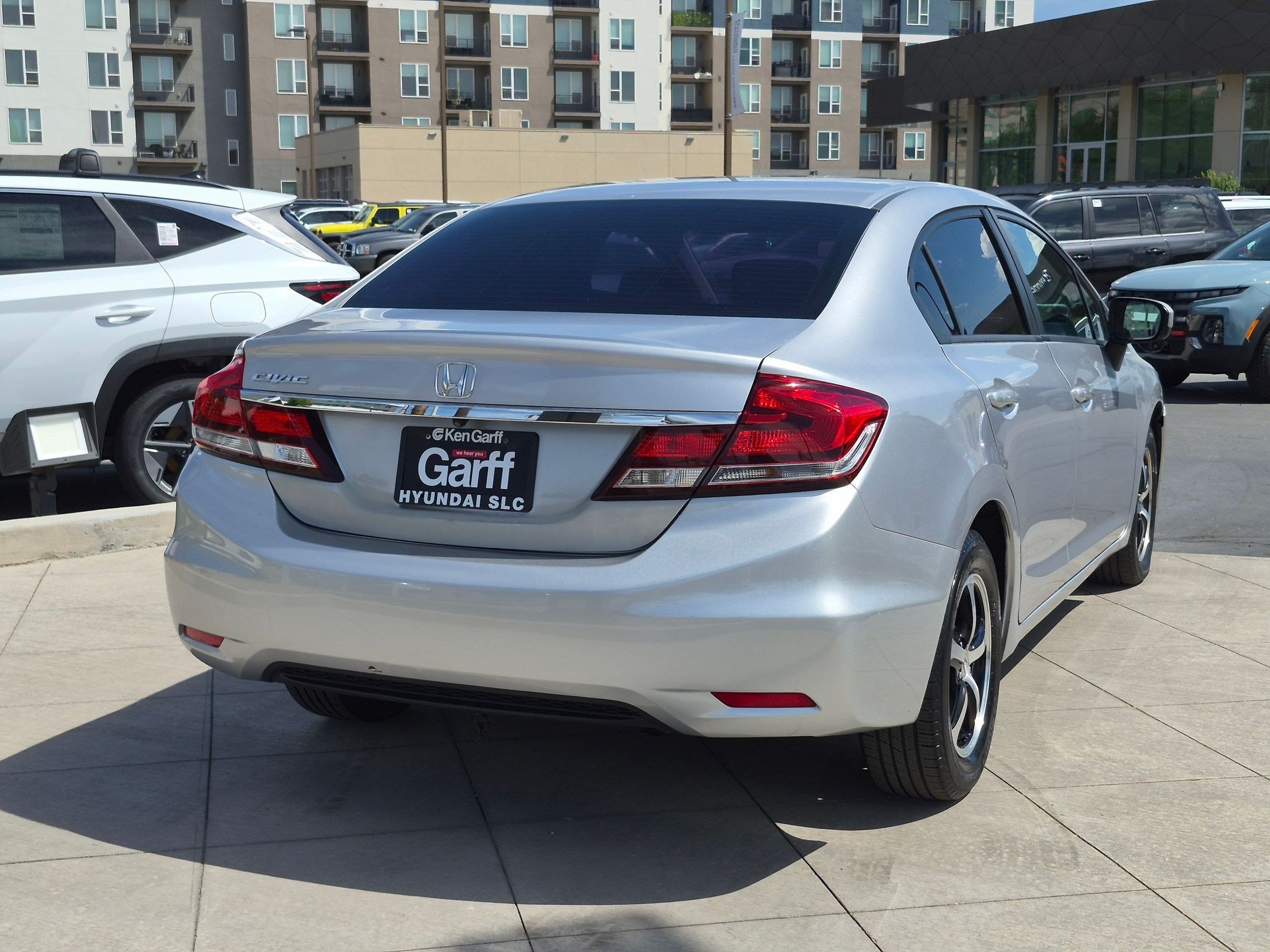 Used 2015 Honda Civic SE image 3