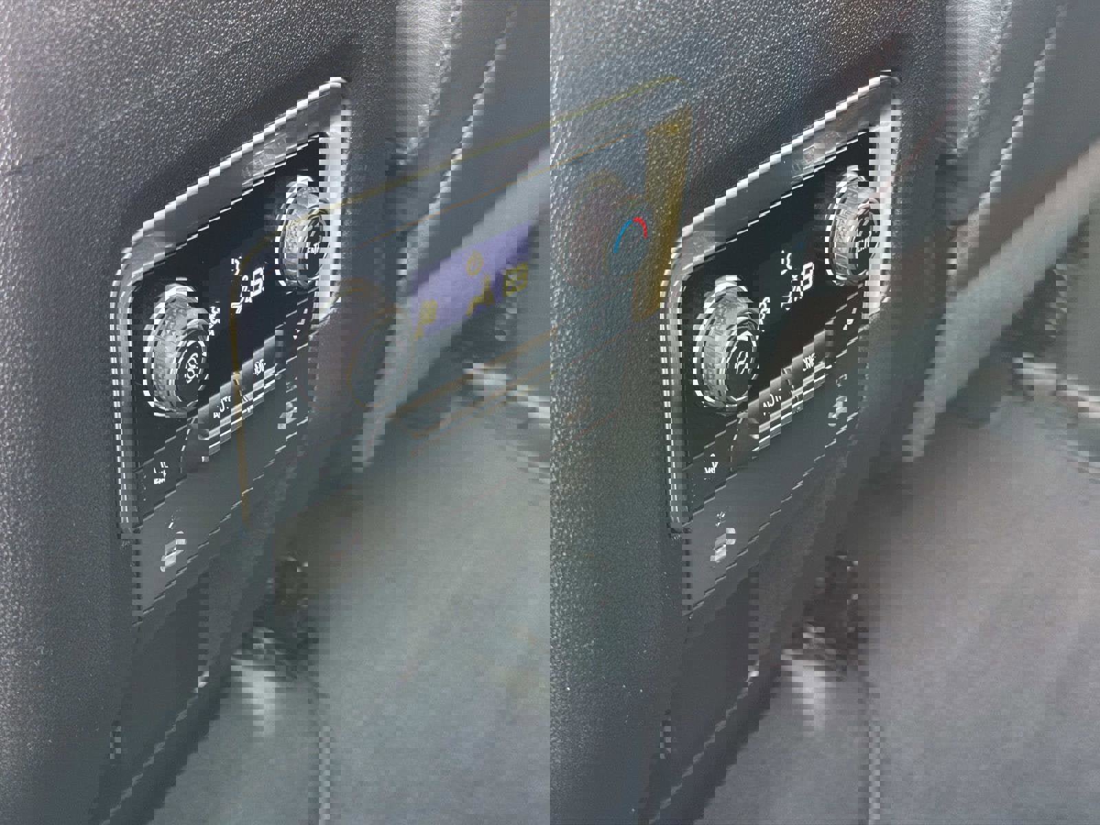 Certified 2024 Chevrolet Tahoe Z71 w/ Luxury Package image 19