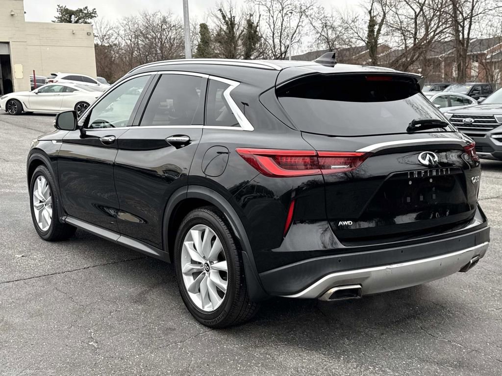 Used 2019 INFINITI QX50 Essential w/ Premium Heat Package image 24