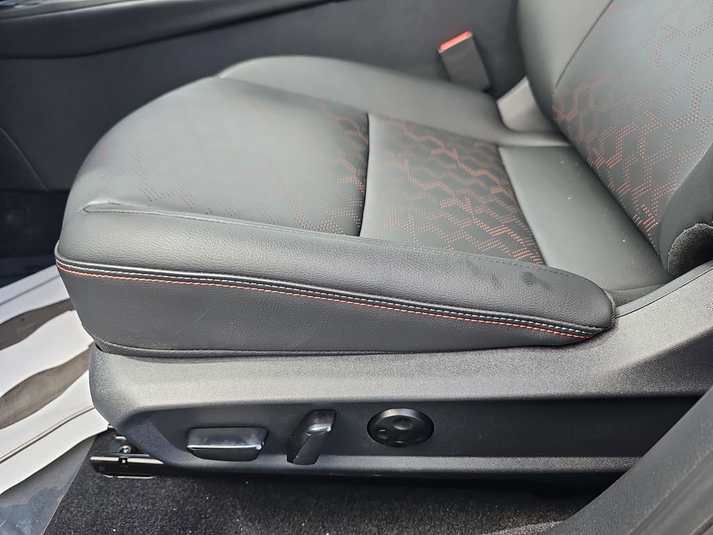 New 2026 Nissan Sentra SR w/ SR Premium Package image 32