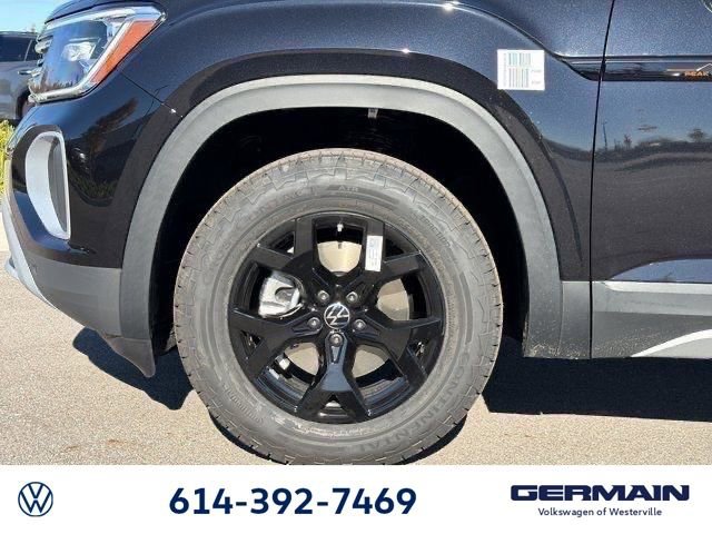 New 2026 Volkswagen Atlas Peak Edition image 12