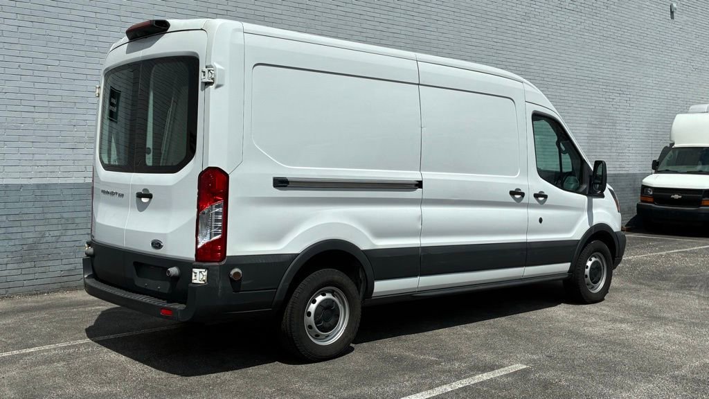 Used 2018 Ford Transit 250 148 Medium Roof w/ Interior Upgrade Package RWD image 3