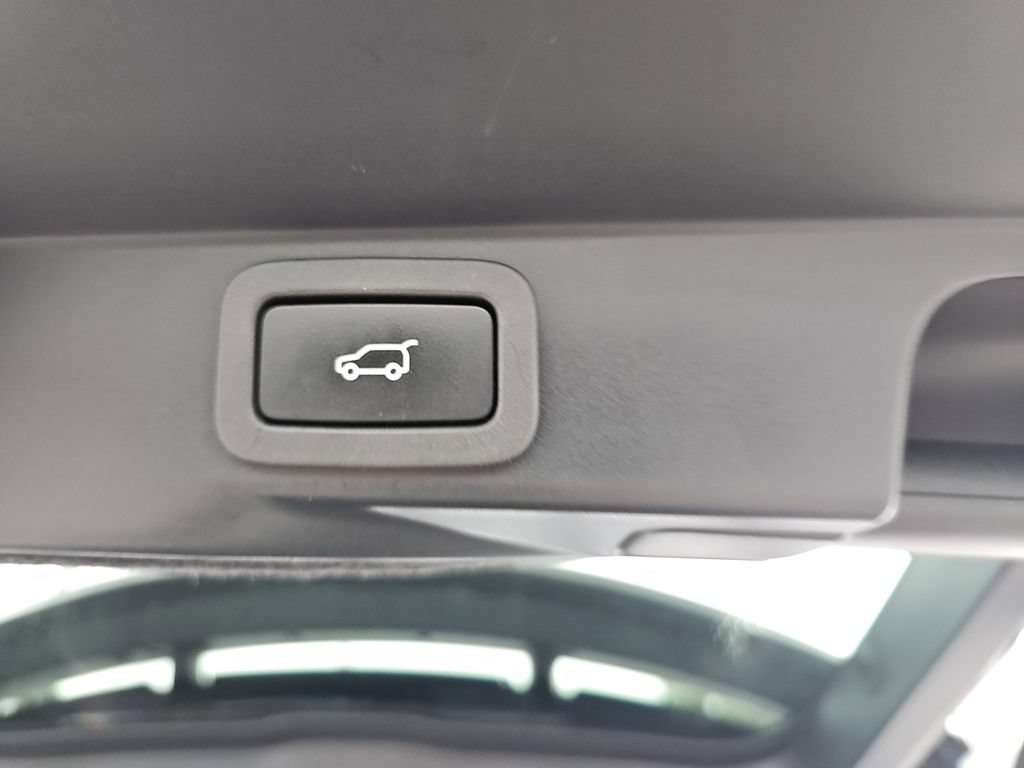 Used 2022 Land Rover Range Rover Sport HST AWD/4WD image 16