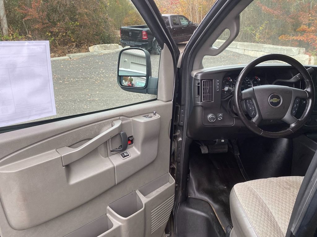 Used 2023 Chevrolet Express 2500 LS w/ Driver Convenience Package image 10