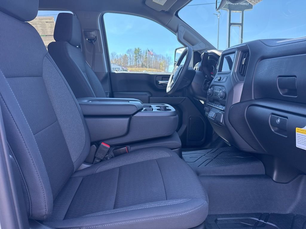 New 2026 Chevrolet Silverado 2500 Custom w/ Custom Value Package AWD/4WD image 36